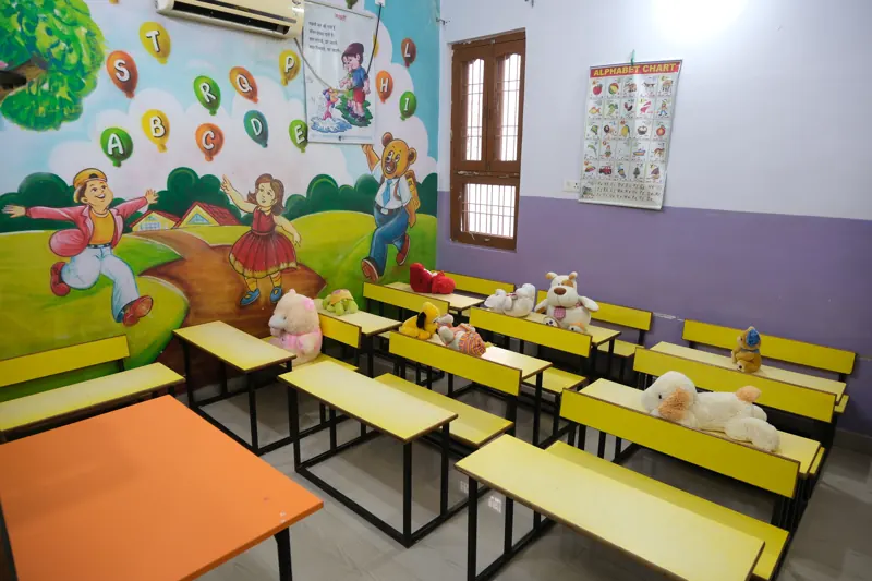 Yellow classroom at Wonder Beats Kids School